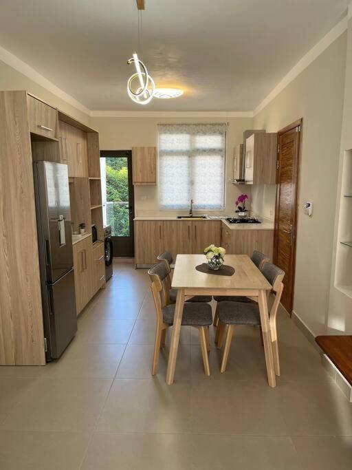 Pearl Gate Residence Apt No 3 Flic-en-Flacq Екстериор снимка
